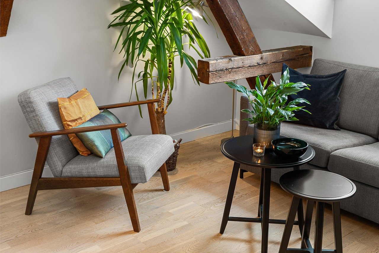 Embrace Minimalism with These Modern Home Decor Products